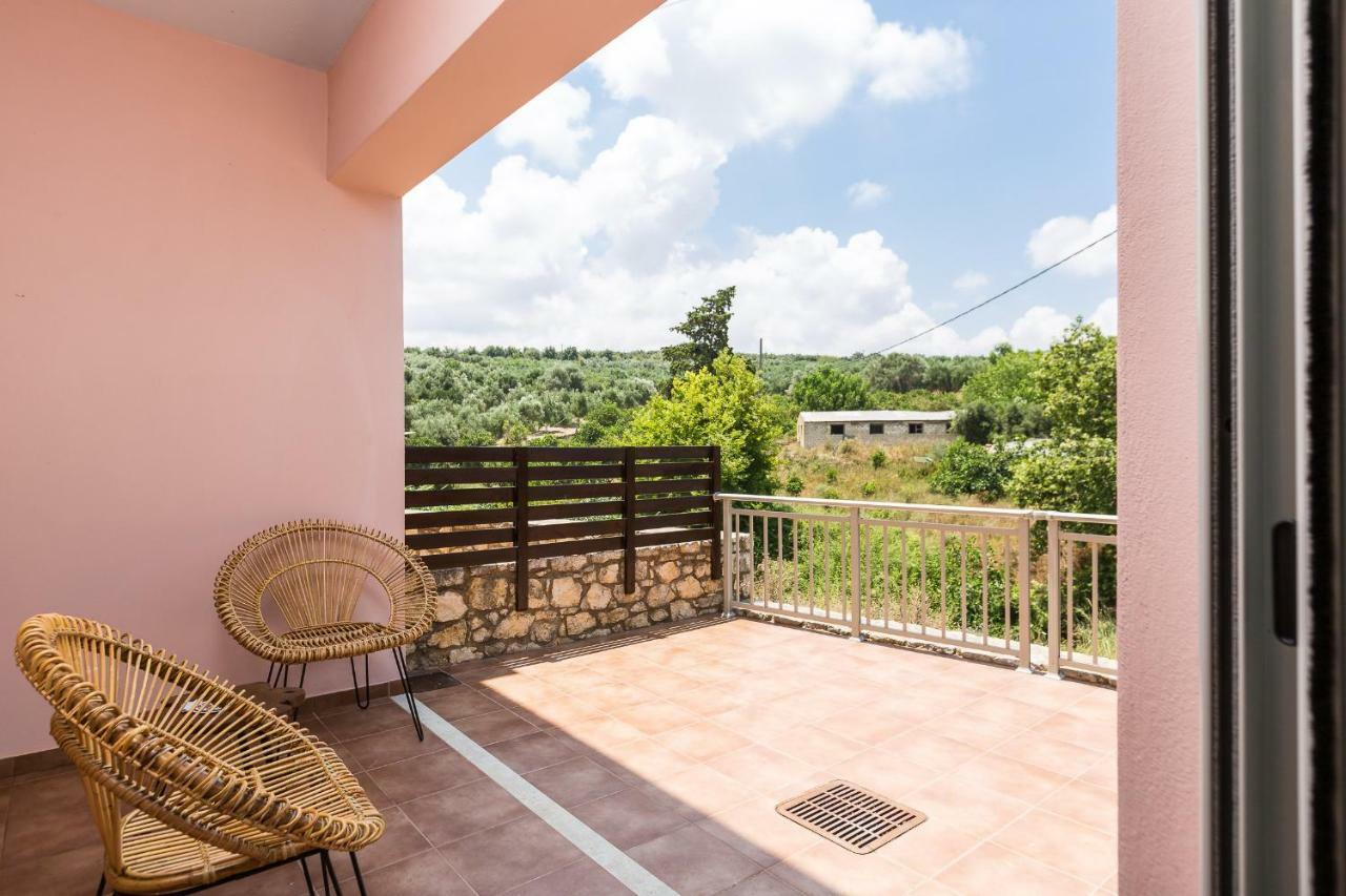 Villa Chris House Loutra Esterno foto